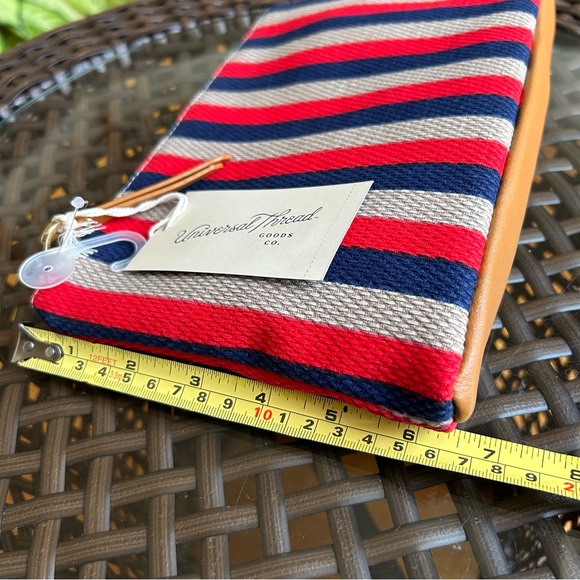 Universal Thread Red And Blue Striped Clutch/Makeup Bag (2-pack Bundle) - Picture 9 of 11